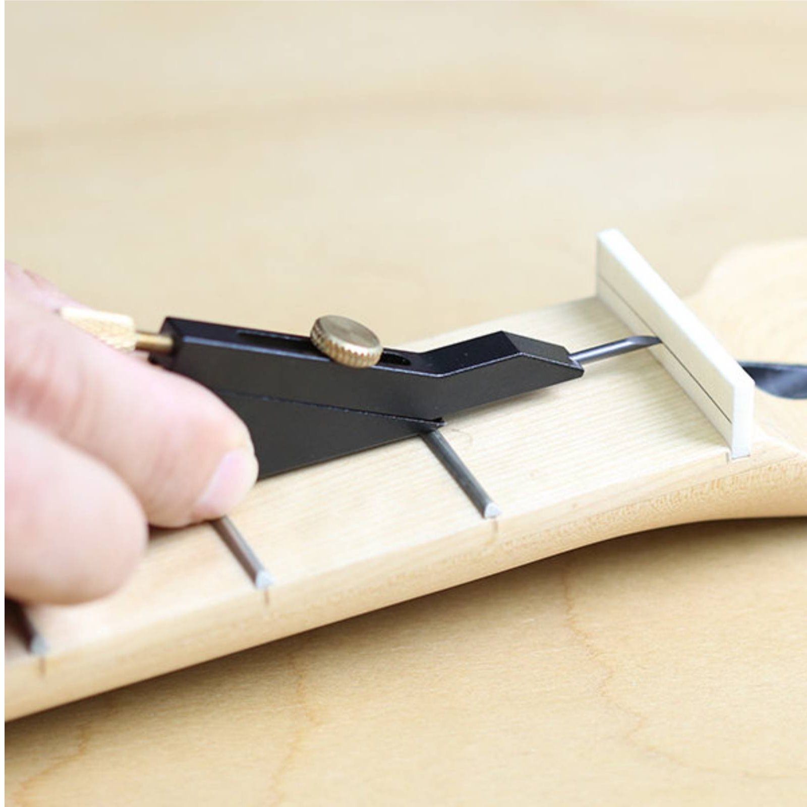 Marking Gauge Tool - أداة تحديد وتحديد فتحات جنزير الجيتار