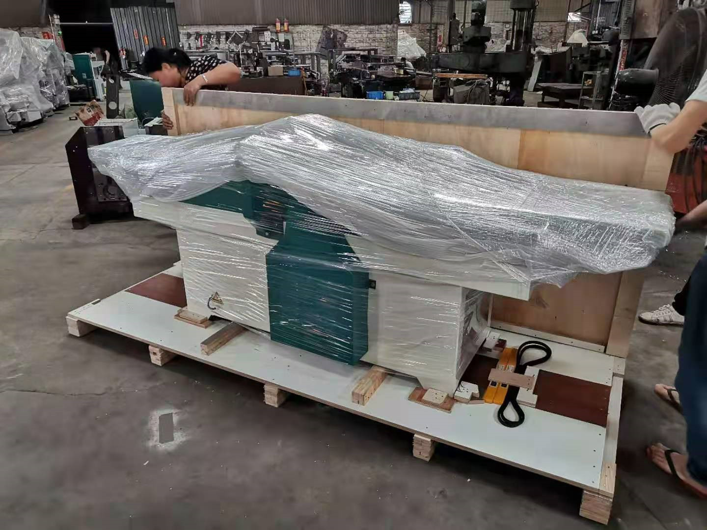 400 مللي متر 15.7 بوصة النجارة - مراجعة Woodworking Machinery وسعره