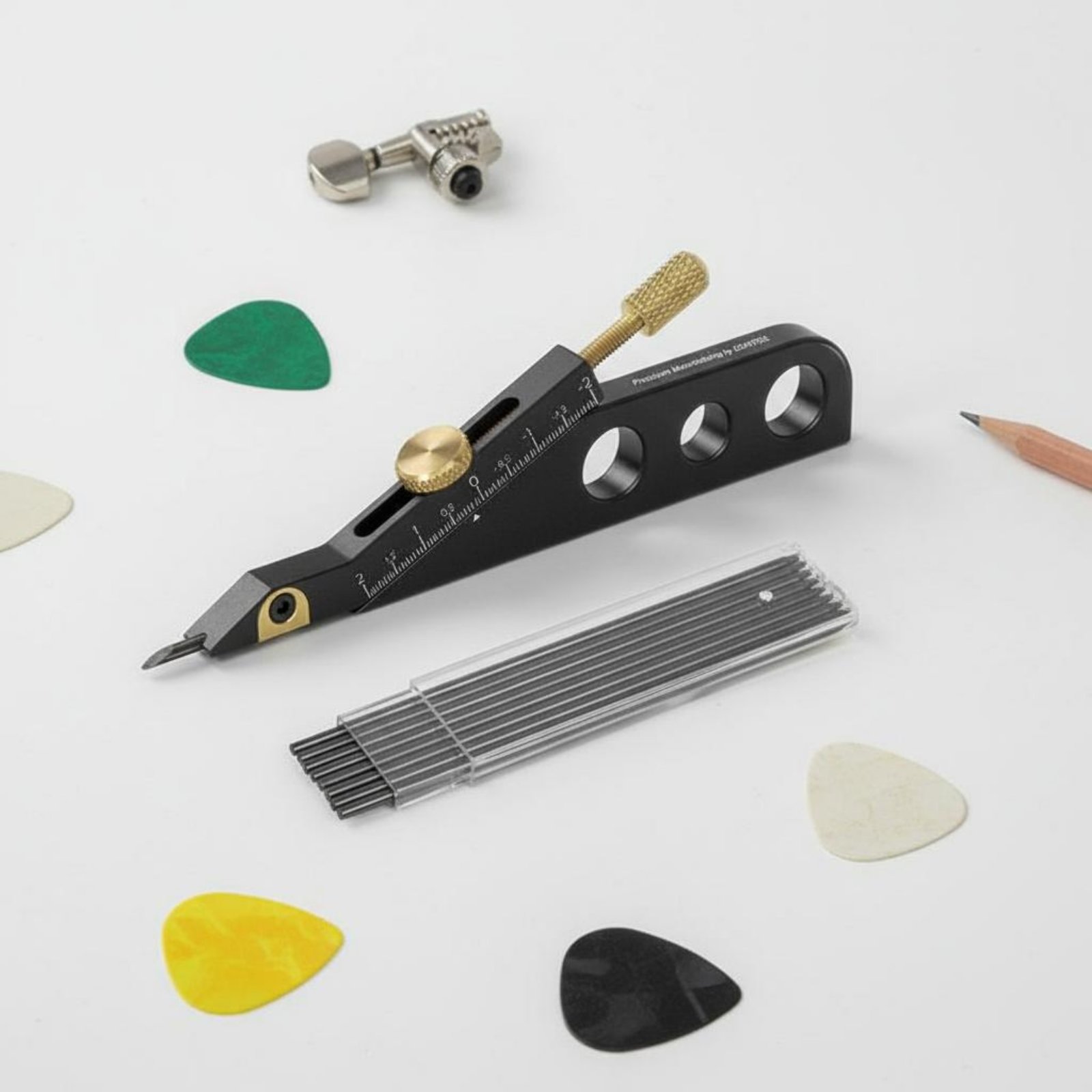 أداة تحديد وتحديد فتحات جنزير  - مراجعة Marking Gauge Tool وسعره